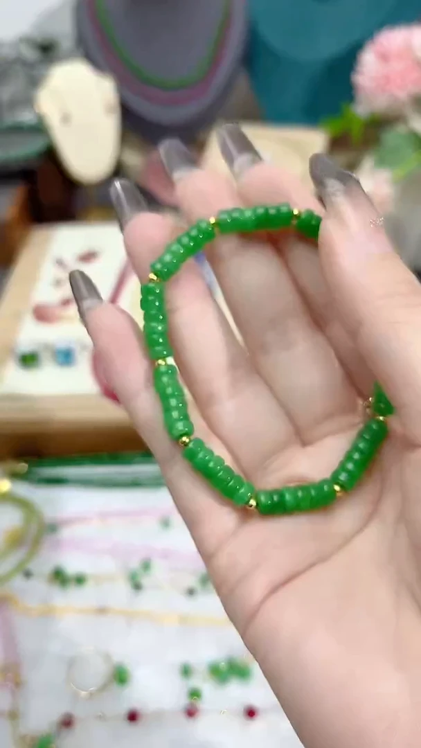 【闪购商品】翡翠手链未镶嵌素99