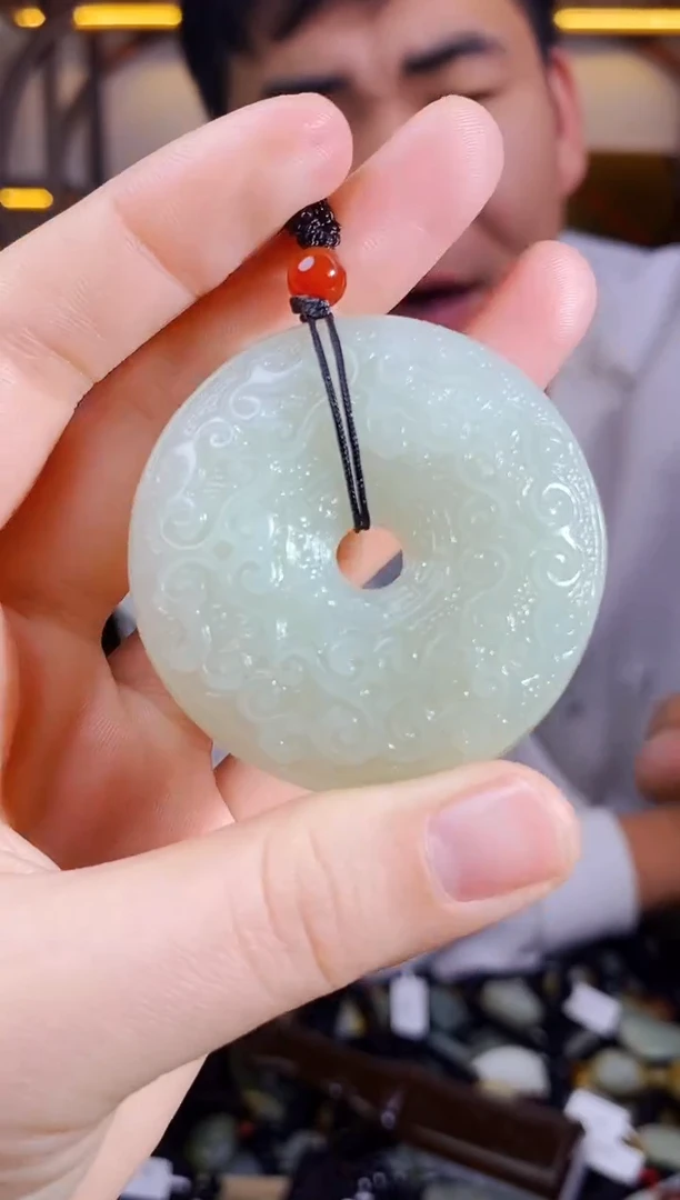 【闪购商品】和田玉颈饰未镶嵌1多样性发货拍一单发一个