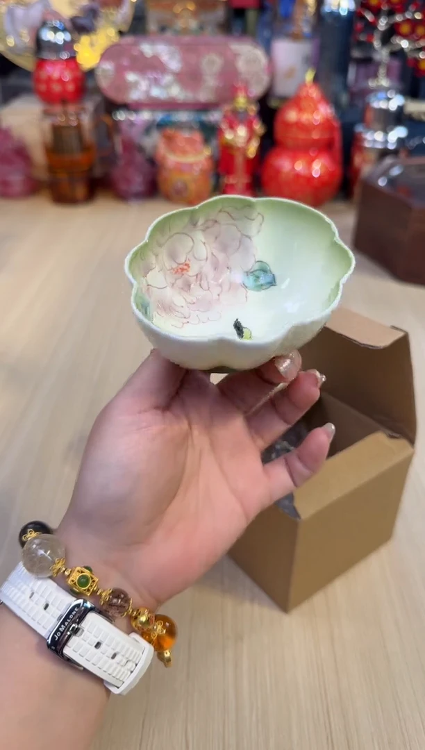 17凝绿-蝶系牡丹-贝壳茶杯