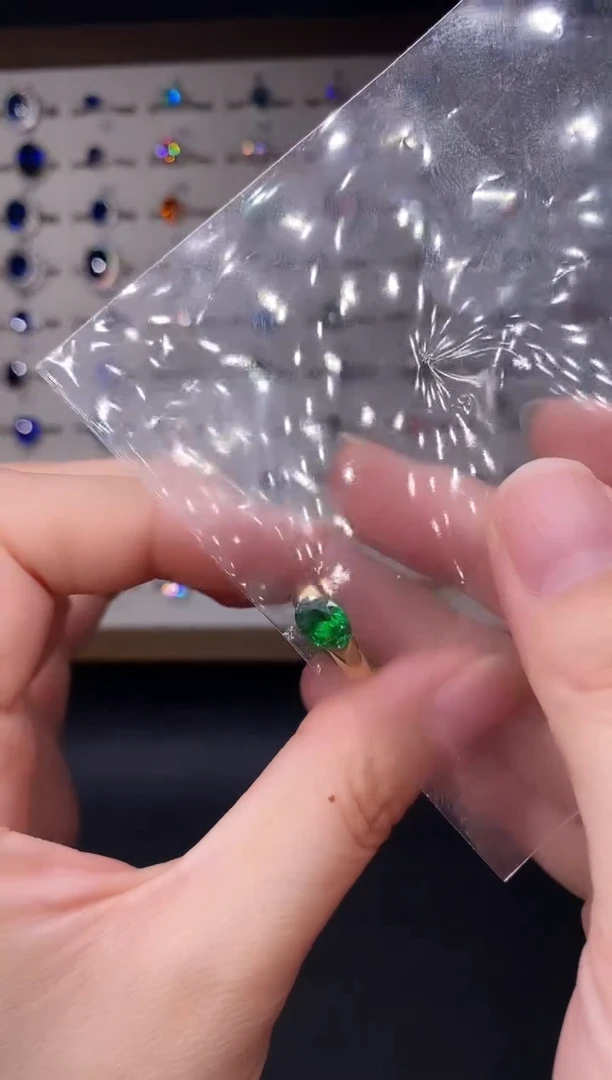 3克拉紫牙乌/石榴石（处理）欧美风戒指