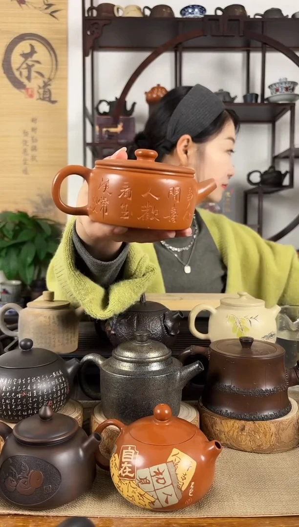 云南建水紫陶茶壶150CC左右