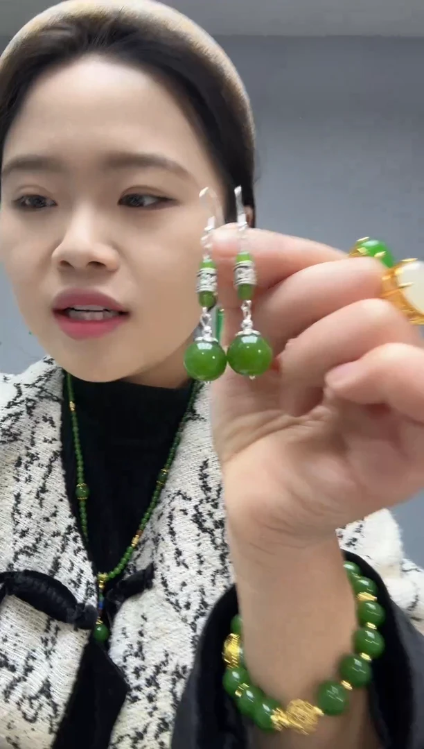 无非金属大圆珠宝高货颈饰