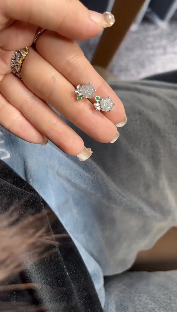 【闪购商品】翡翠耳饰银S925镶嵌0867955819