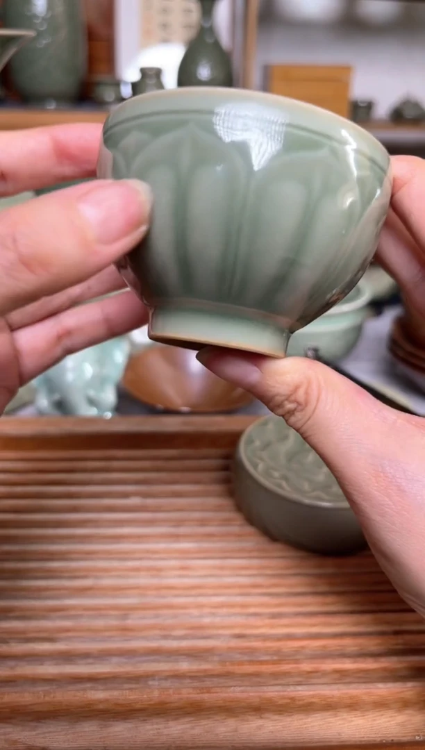 【闪购商品】其他青瓷莲瓣禅定杯