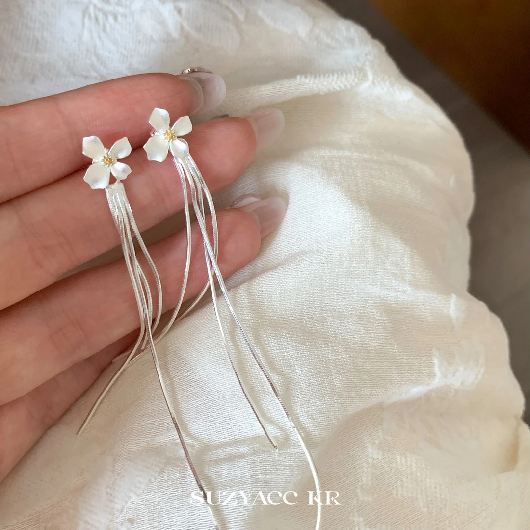 Suzyacc Kr 足银耳饰 【栀子花】流苏耳环百搭DE0081