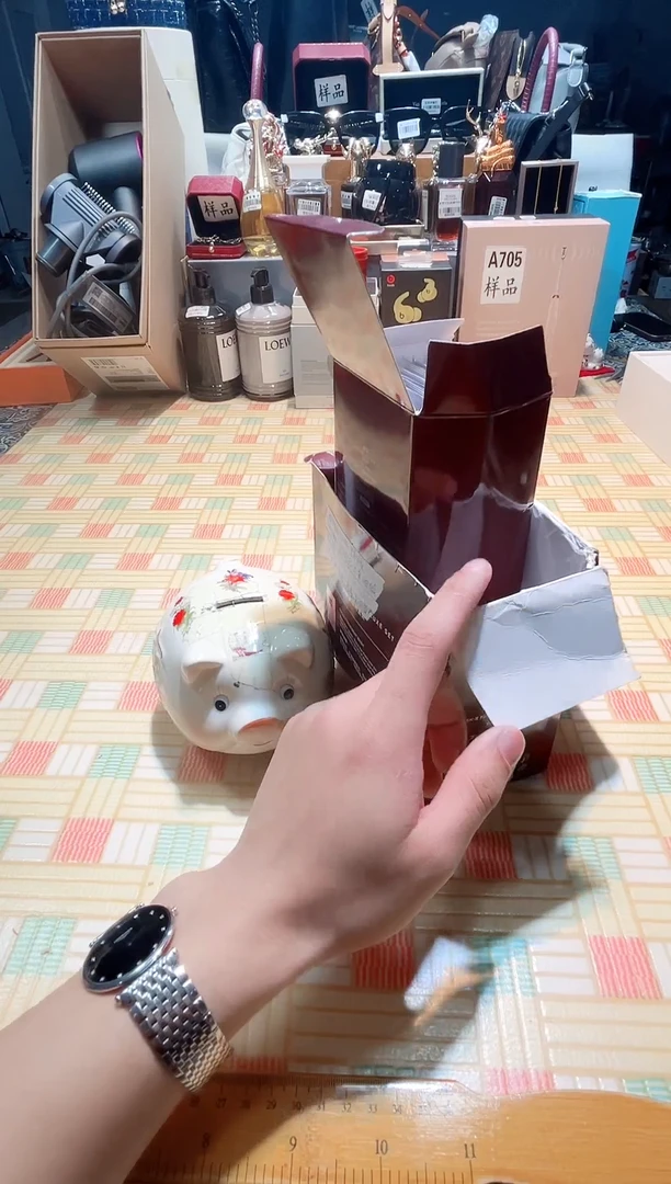 瓷片瓷器 库房到期 全部地板价@@1