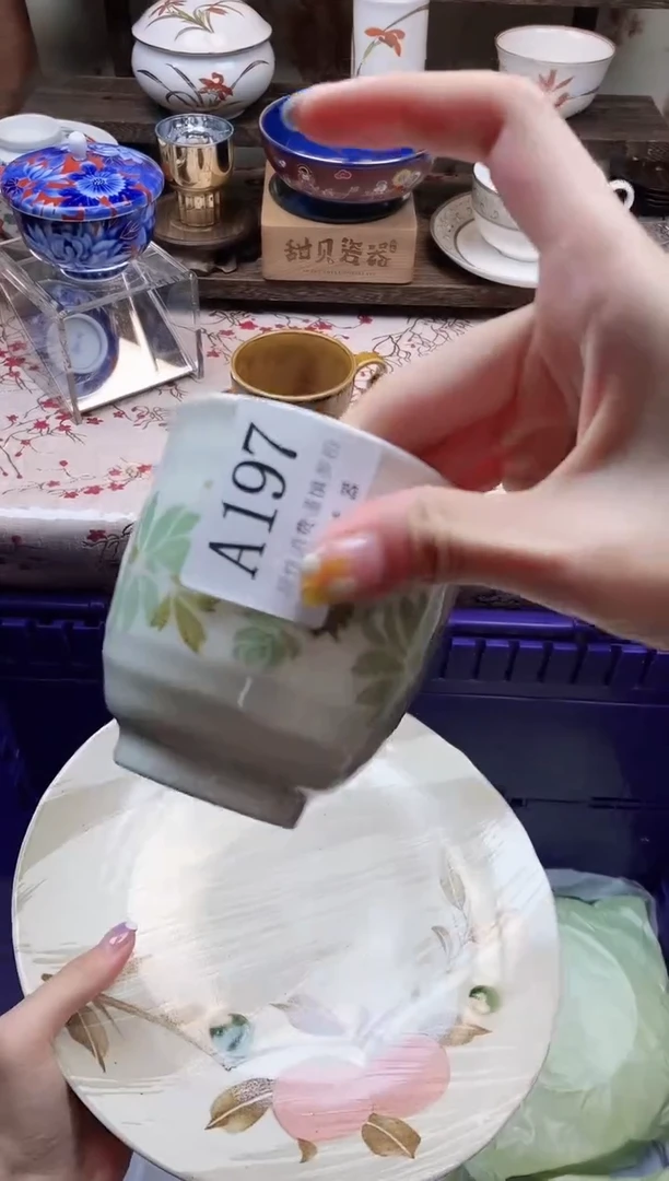 瓷片梦*人    A197