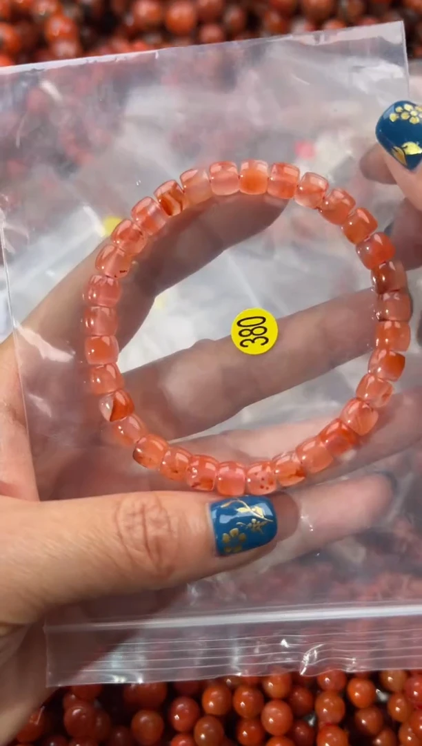 未镶嵌手串南红玛瑙7+