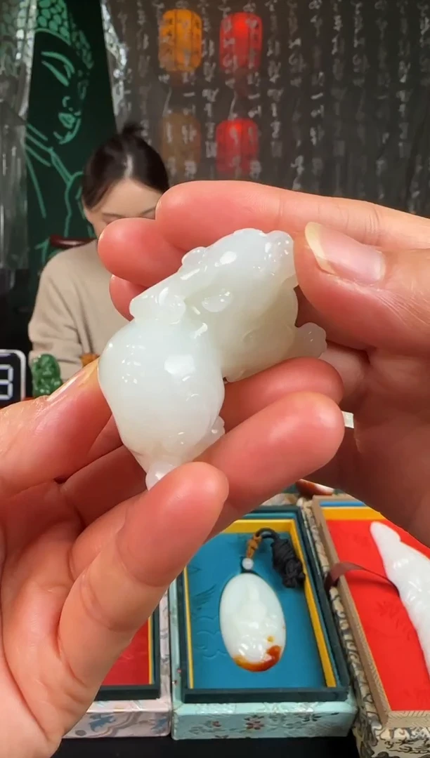 未镶嵌和田玉挂件8***2貔貅