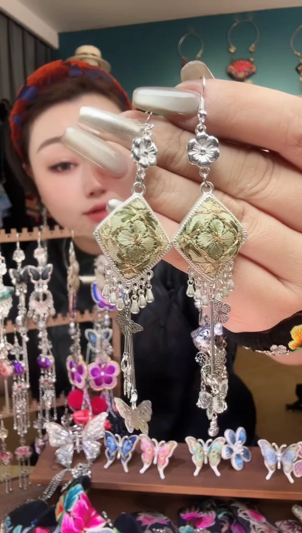 刺绣纯手工民族风刺绣耳环