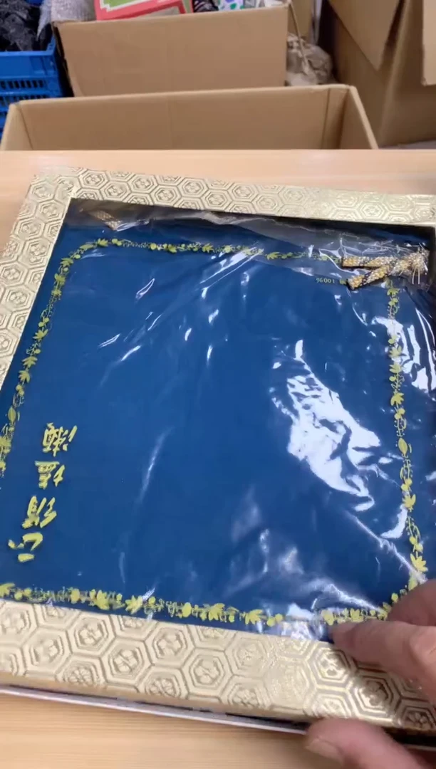 默认微瑕，no退no换，介意勿拍