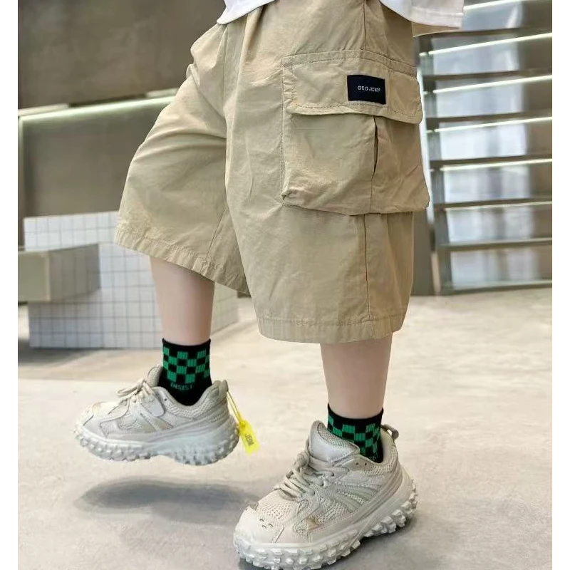 2025年款衣服儿童工装裤薄款男童裤子休闲潮牌夏装运动裤百搭童装