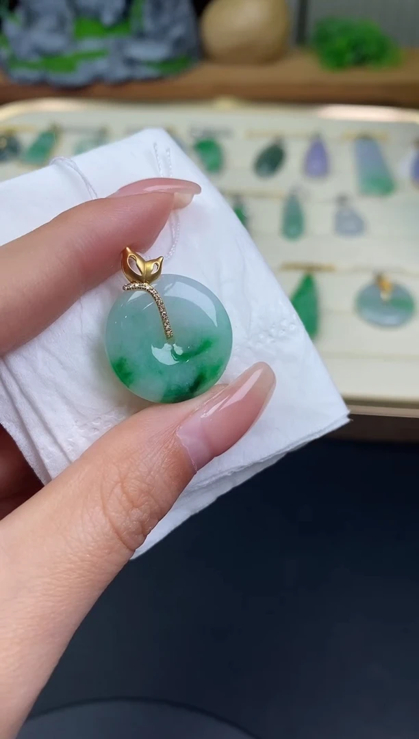 吊坠(不含链)18K金镶嵌翡翠平安扣18K金扣镶嵌@@CMT