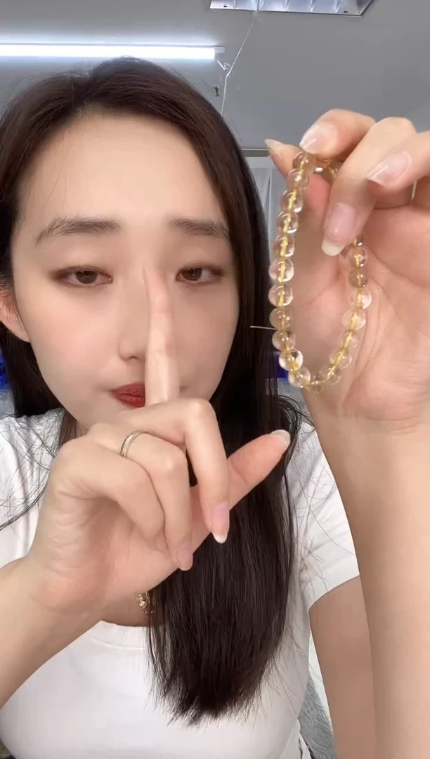 水晶手链未镶嵌天然珠宝多样性发其一