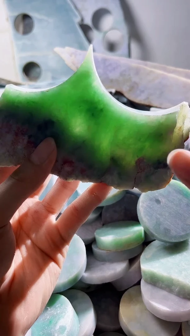 翡翠裸石缅甸翡翠A货陈265