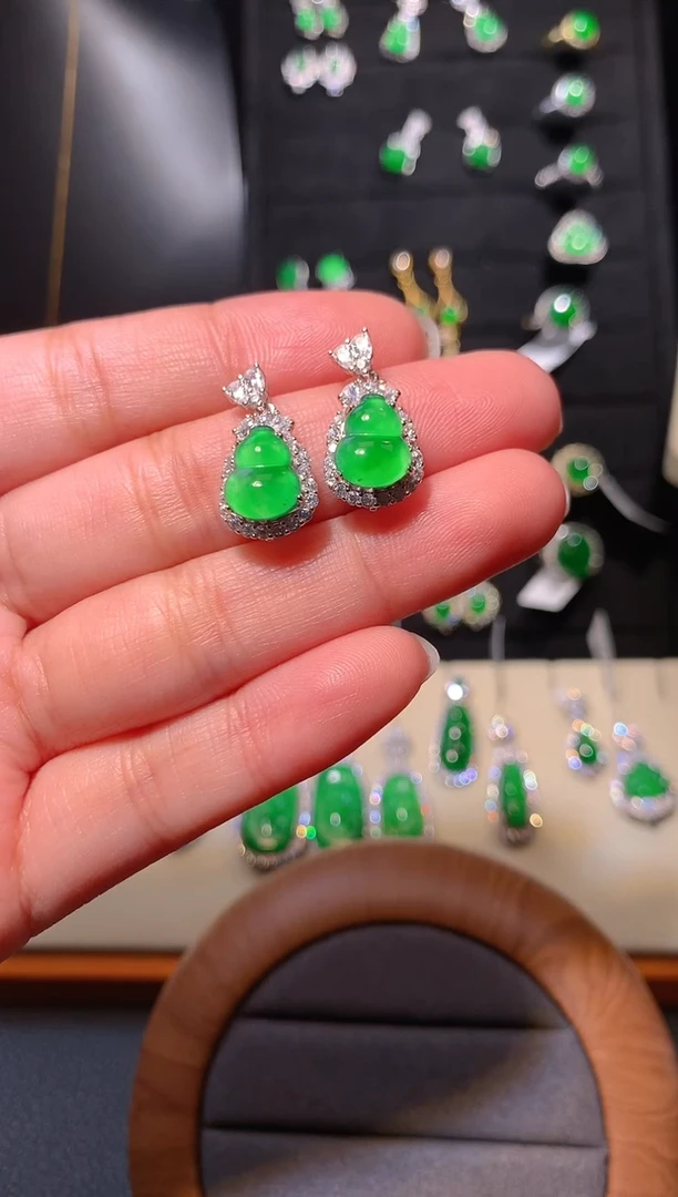 【闪购商品】翡翠耳饰银S925镶嵌耳坠