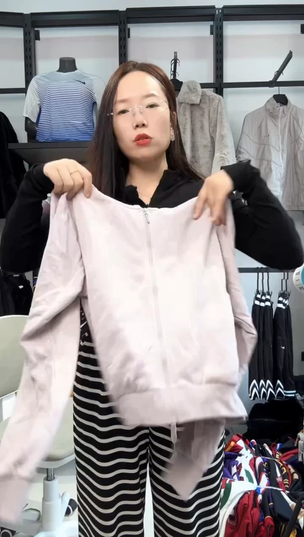 2105 编码  瑕疵直播间过款为准 尺码