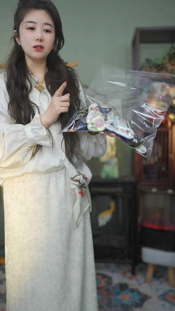 【闪购商品】织绣不挑大号弹簧夹苏绣百搭款