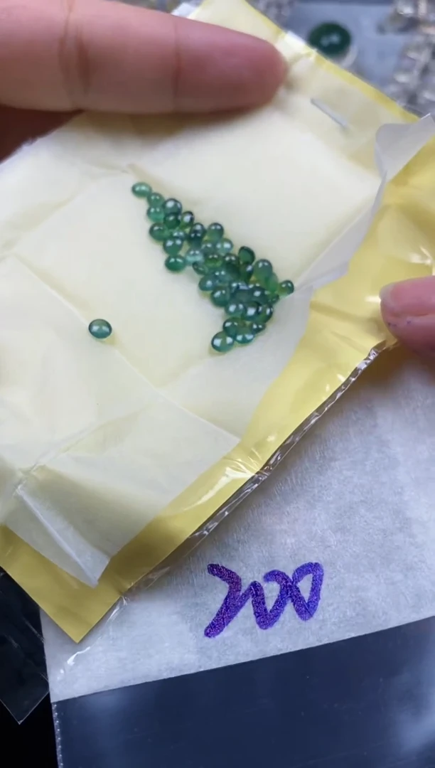 未镶嵌定制翡翠 76