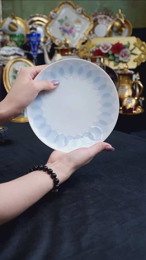 骨瓷婷婷中古器物如图所示43