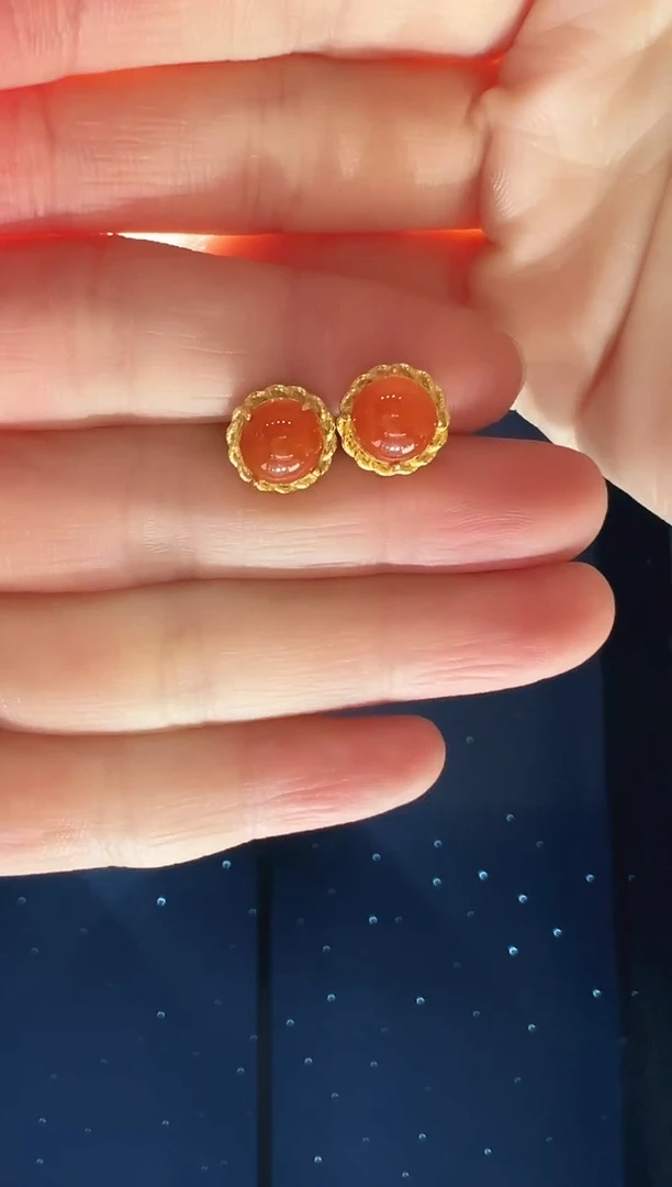 【闪购商品】南红玛瑙耳钉银S925镶嵌30】多样性发其一