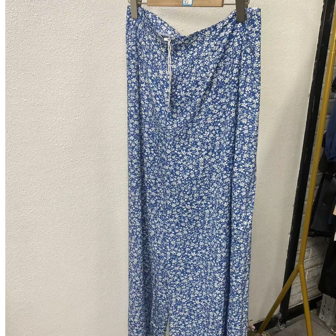 唯琳剪标   8仓B7-13-3388款   蓝色小花休闲裤长110