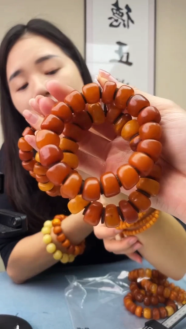 琥珀未镶嵌珠宝奇石T030 14微瑕植物珀假一罚十，多样性发一件