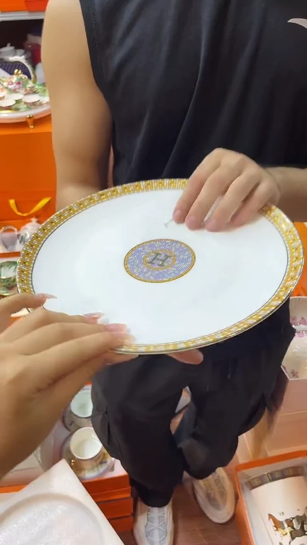 杯鸿辉家品牌瓷器，京东包邮！