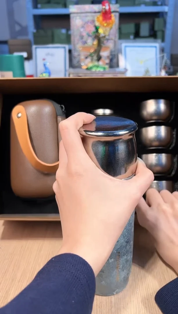 【闪购商品】杯173云动390ML（蓝）