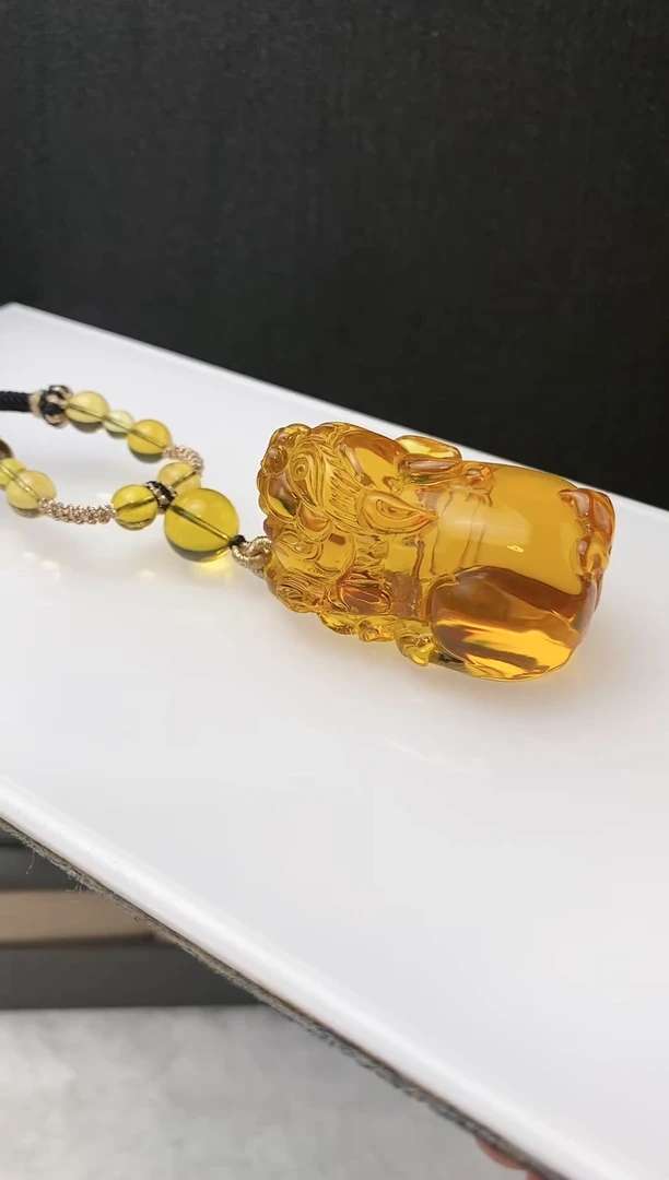 【闪购商品】琥珀颈饰未镶嵌琥珀吊坠