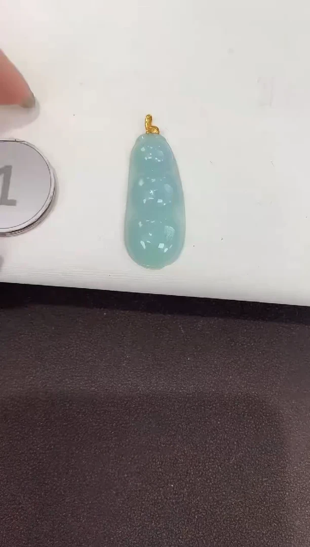 颈饰18K金镶嵌翡翠天然缅甸A货翡翠