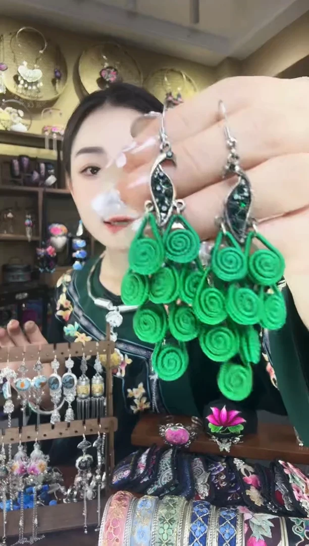 刺绣非遗刺绣民族风耳环