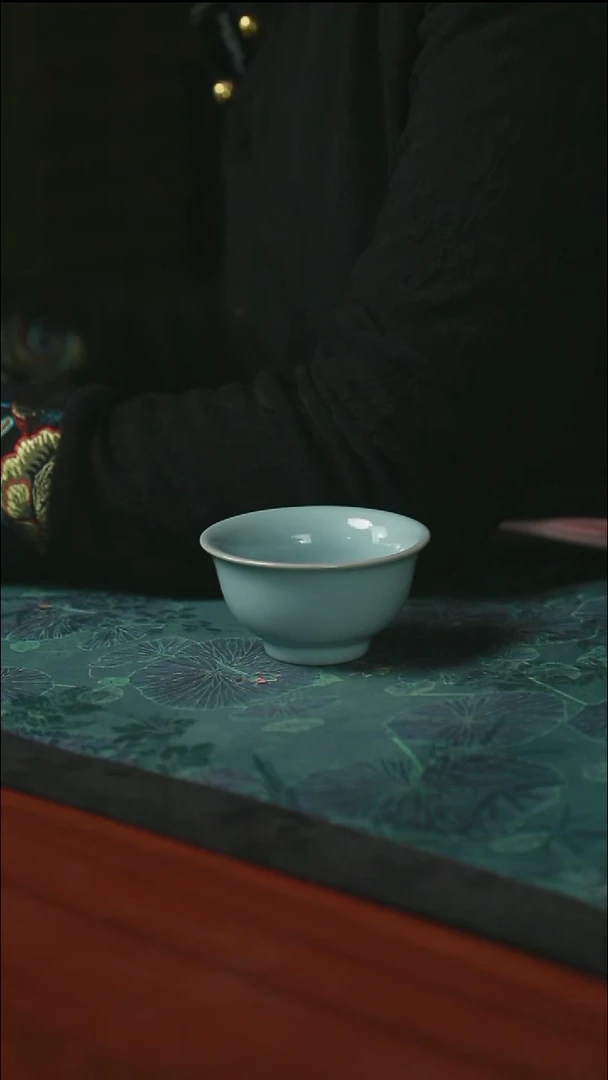 压手杯 支钉 开片 一级品  90毫升