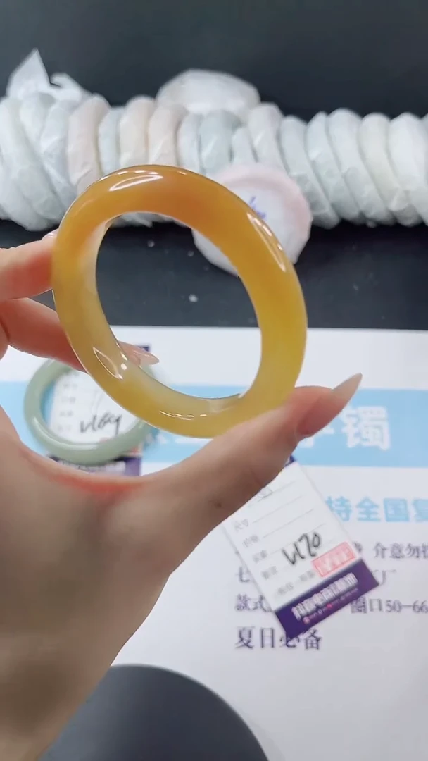 未镶嵌手镯石英质玉多样性发货V170
