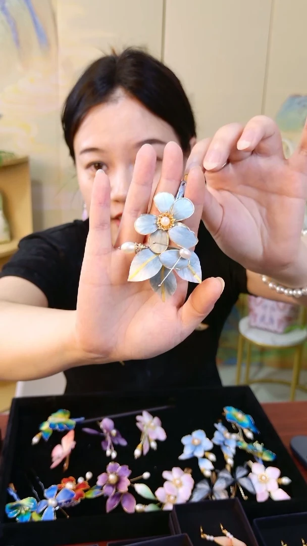 织绣纯手工非遗绒花