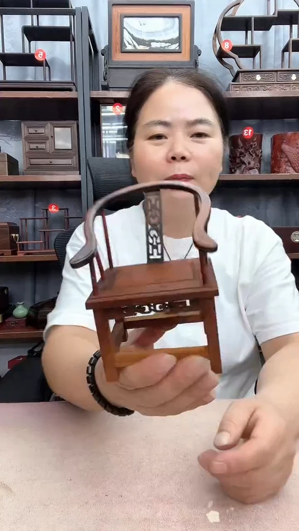 鸡翅木类家具小李子红木工艺品