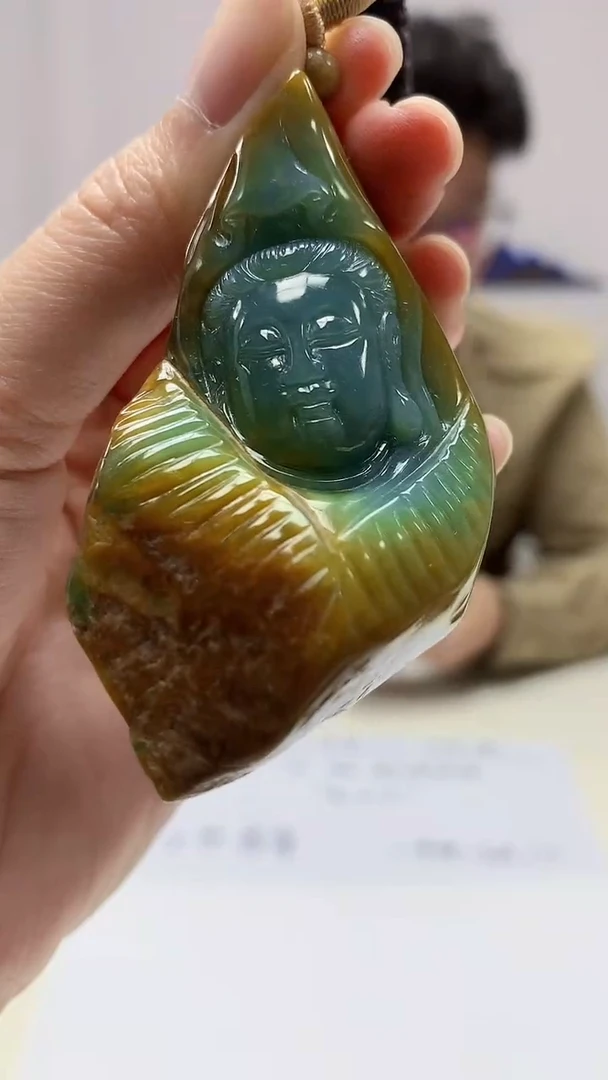 【闪购商品】定制翡翠未镶嵌4688zm-毛货挂件观音84