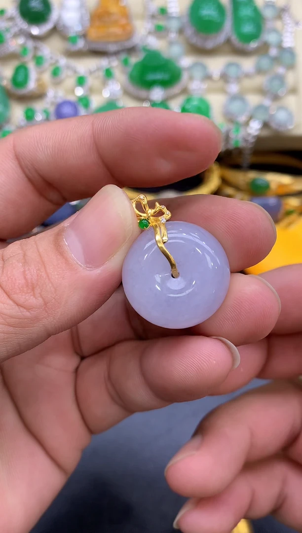 颈饰18K金镶嵌翡翠113-中国好珍宝