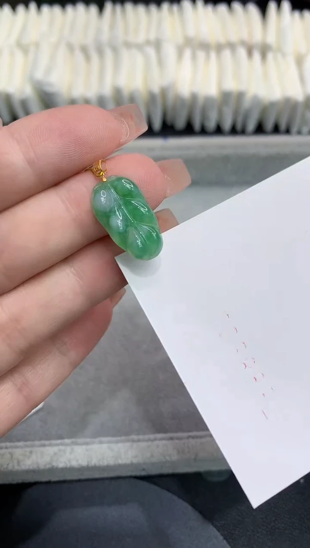 吊坠(不含链)18K金镶嵌翡翠111111111111