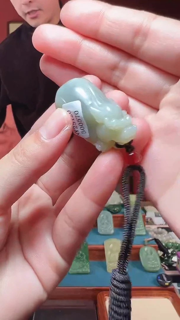 吊坠(不含链)未镶嵌和田玉01