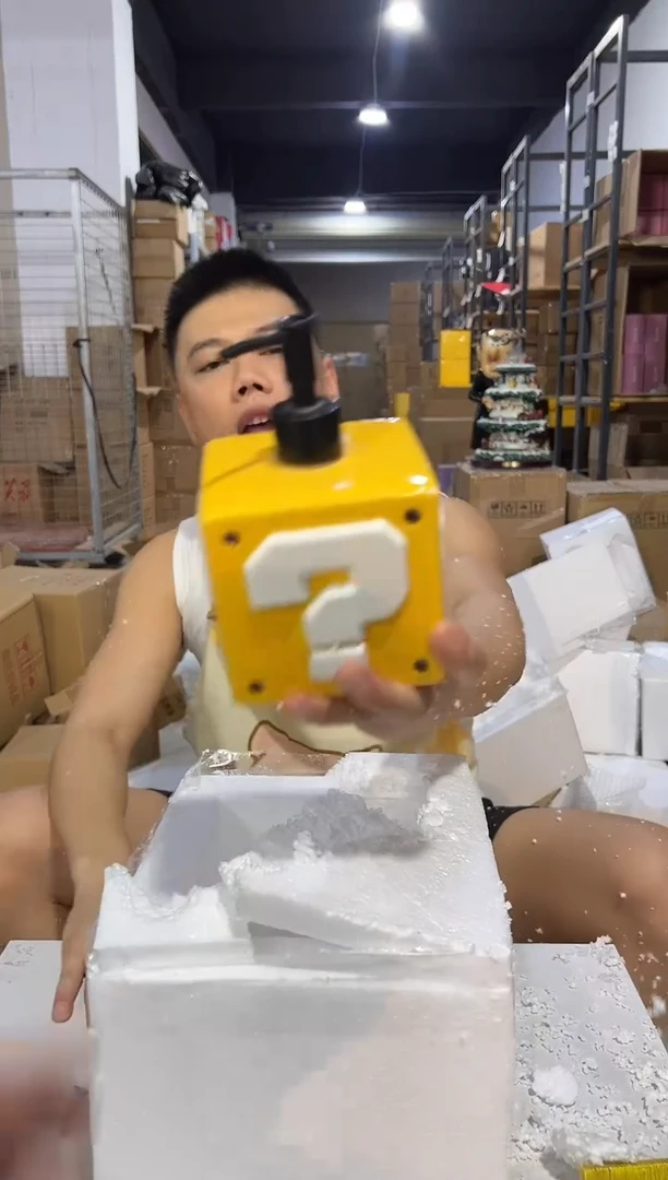 瓷片陶瓷问号按压瓶