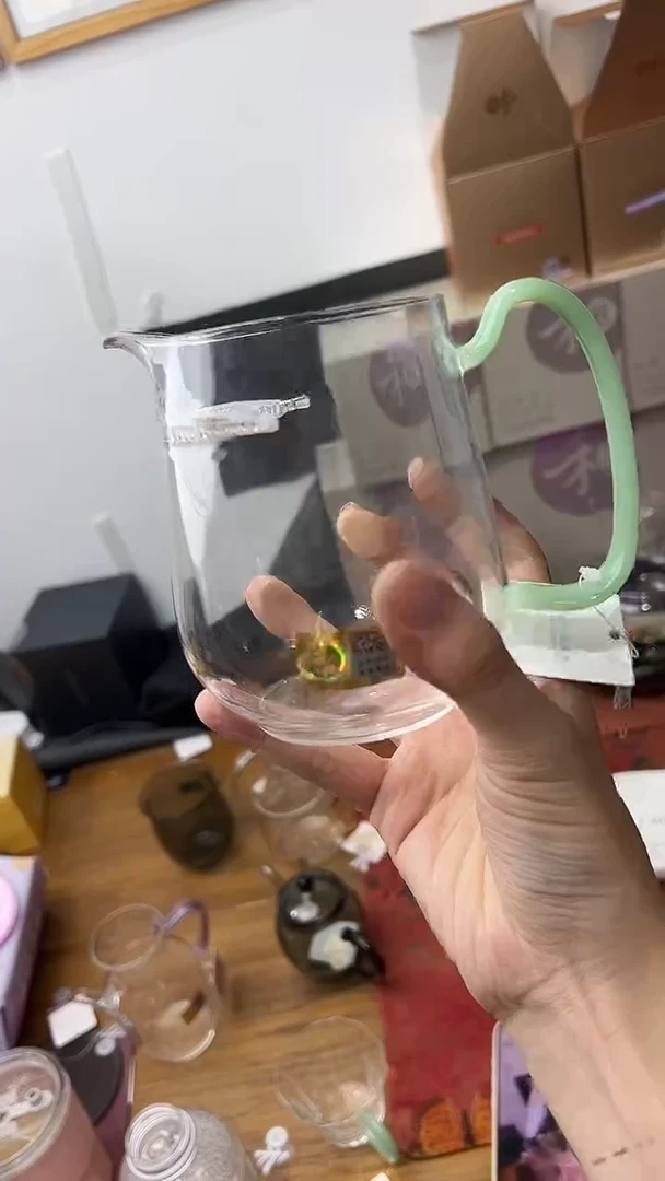 奉然茶海浅玉色。。。。。。。。。
