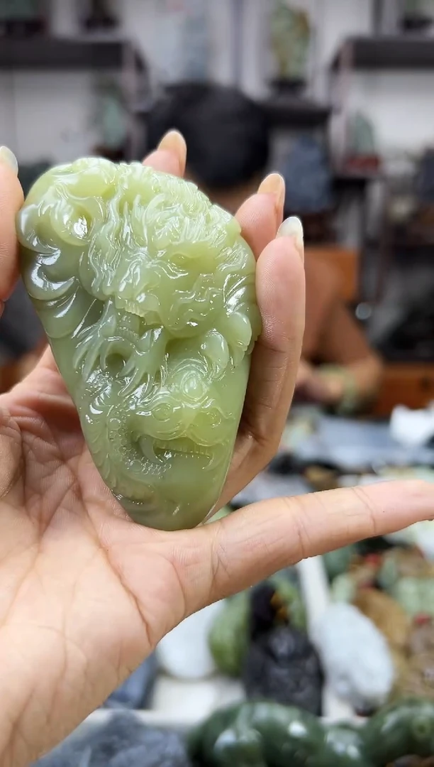 和田玉未镶嵌把件178