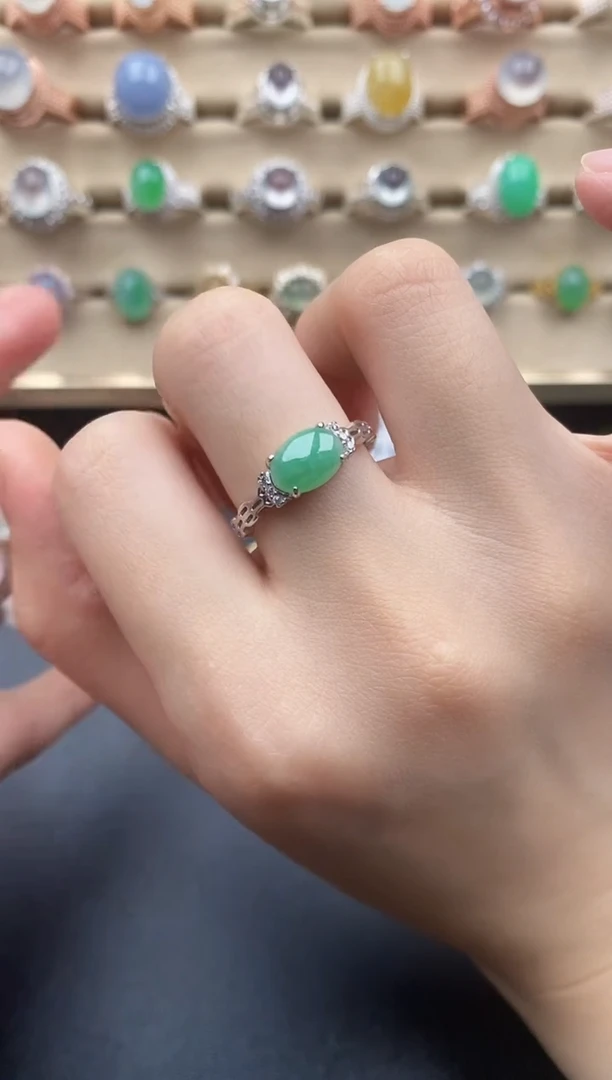 翡翠戒指银S925镶嵌一物一证一礼盒