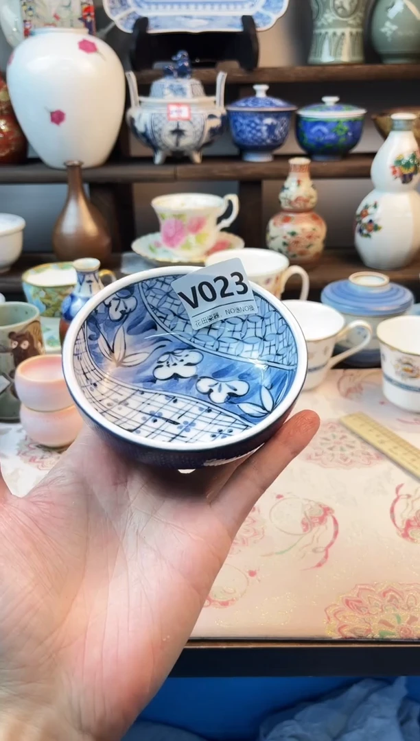 瓷片鑫**衣 V023不退不换.感谢理解