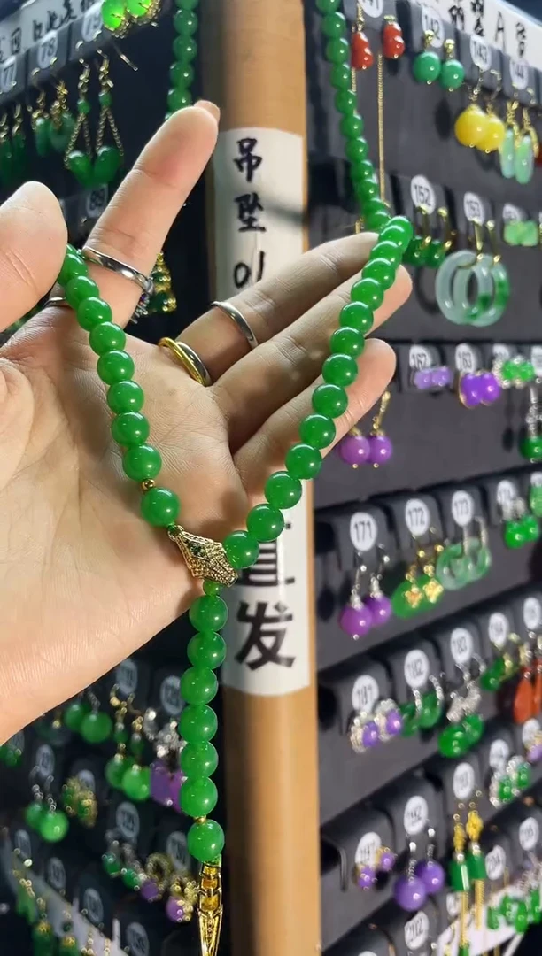 【闪购商品】翡翠耳饰银S925镶嵌蛇链