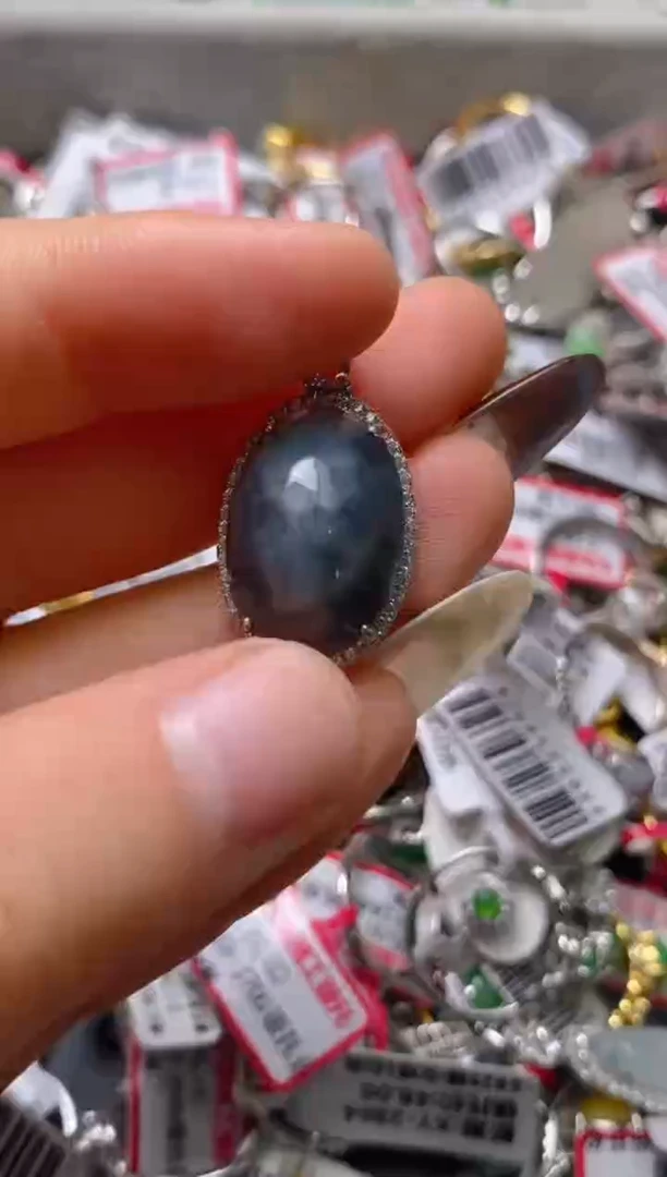 银S925镶嵌戒指翡翠百内无证书