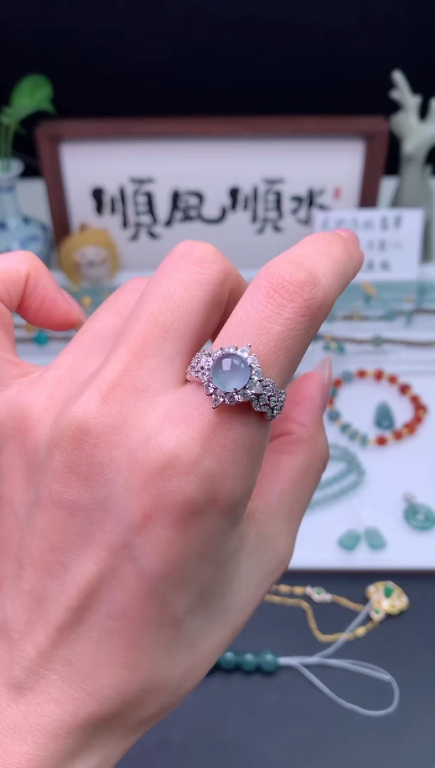翡翠未镶嵌颈饰0331653310