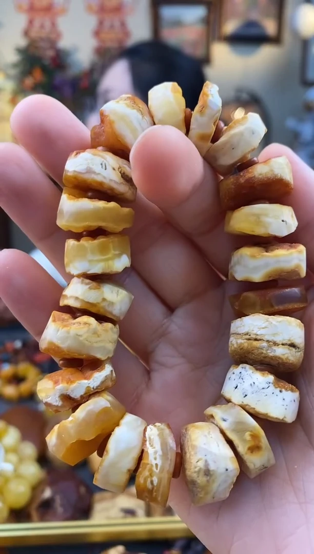 未镶嵌琥珀手串手串