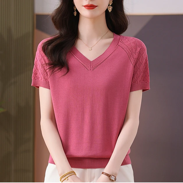 新款高档透气V领套头款夏季针织衫常规款极简风显瘦百搭气质T恤女